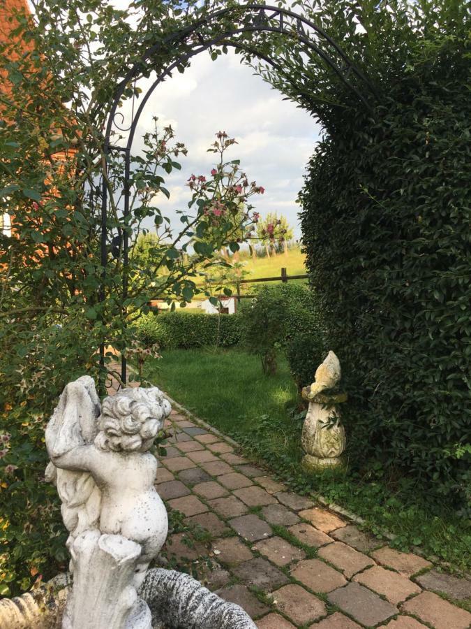 Ferienwohnung Auf Dem Resthof Aerzen Eksteriør bilde